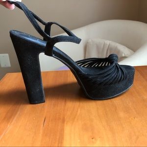 Forever 21 Suede High Heel -BLACK - Size 7.5